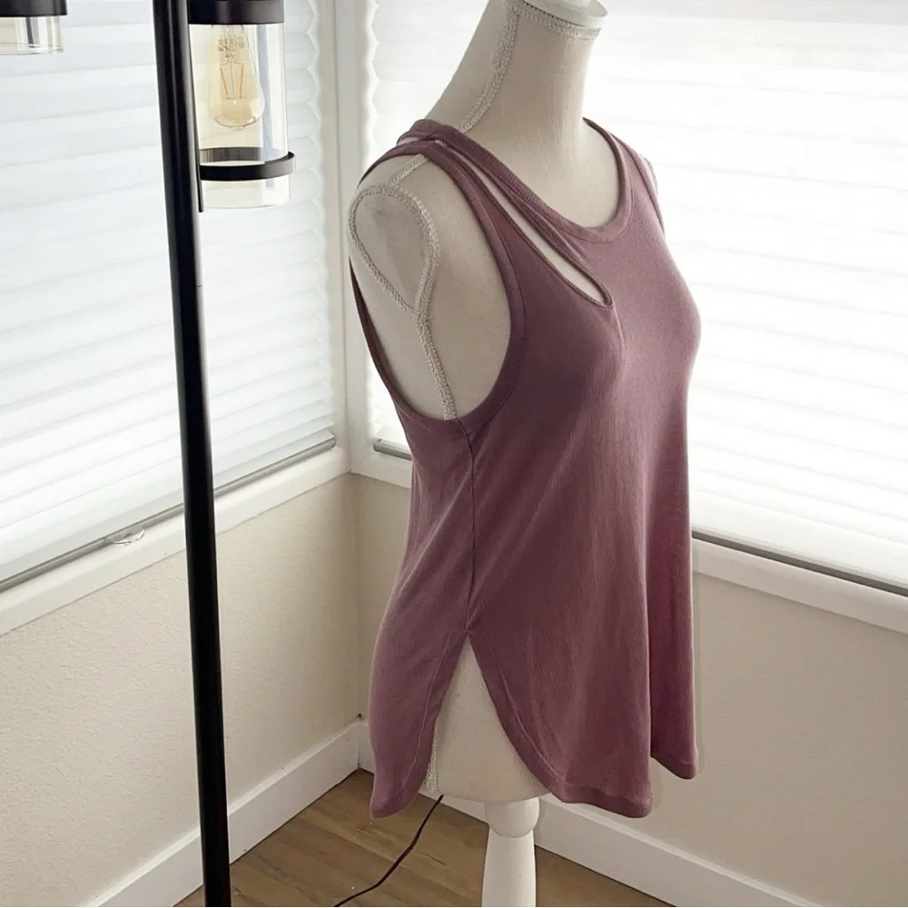 ALO YOGA Enso Airbrush Mauve Tank Top
